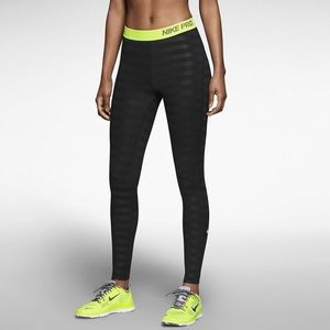 NIKE PRO HYPERWARM TIGHTS